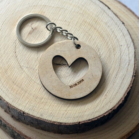 Porte en bois personnalisé Coeur et Date