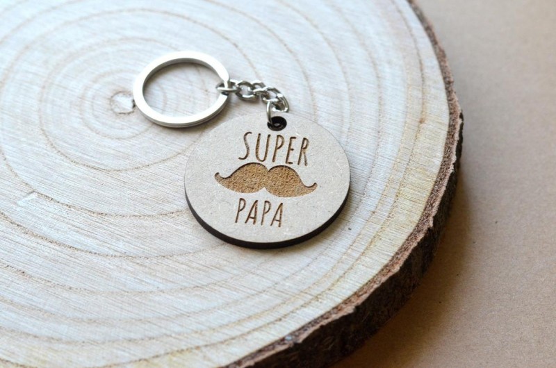 Porte-clé en bois Super Papa