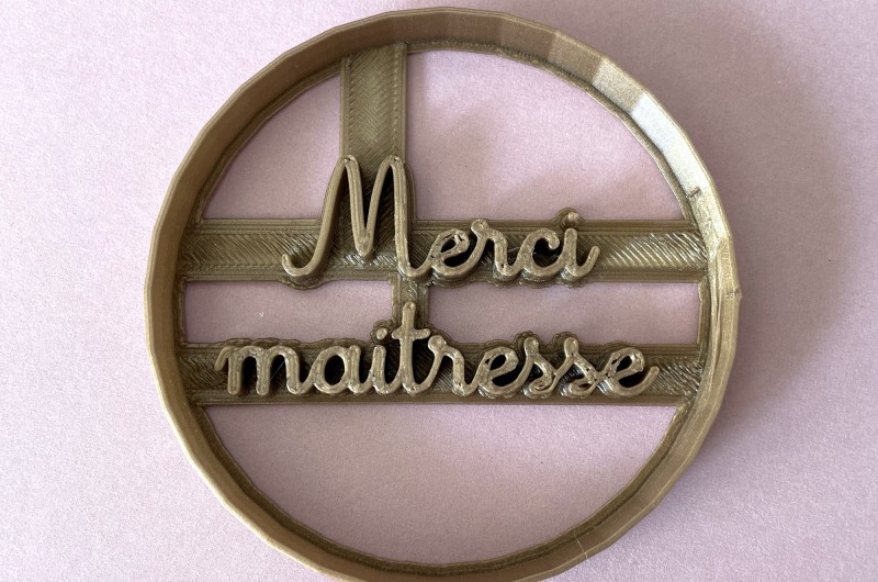 Emporte-Pièce Merci Maitresse