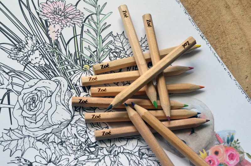 Lot de 12 Crayons de couleurs en bois Personnalisés