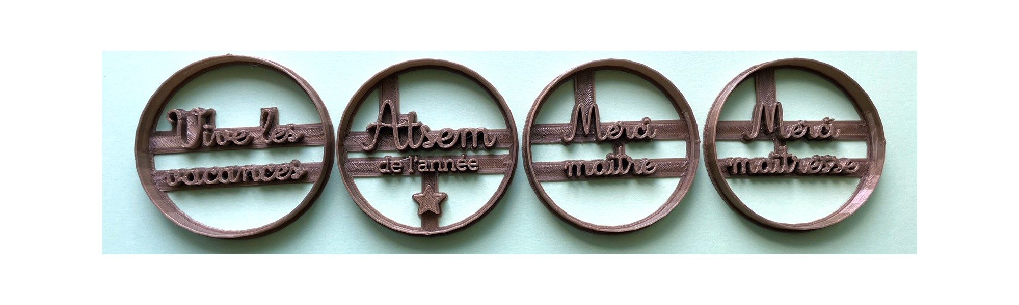 Emporte-pièce École